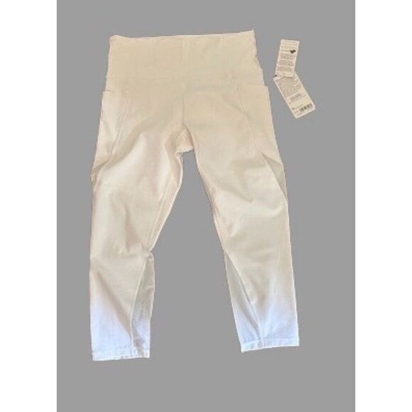 Athleta Pants - NWT Athleta Fearless Mudra Capri Leggings White Size Small/Medium Deep Pockets